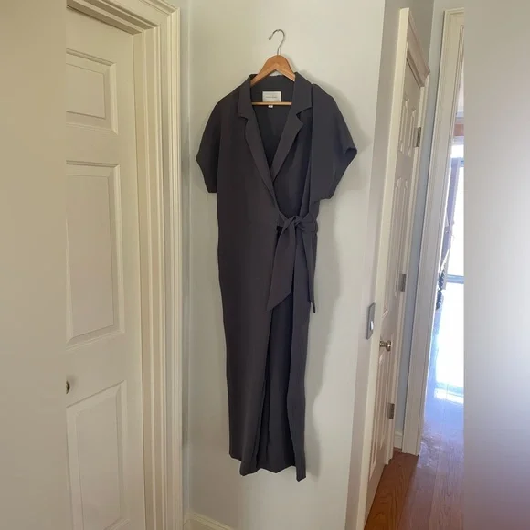 Brochu Walker Womens Sheyla Wrap Jumpsuit L Otter Gray Tie Waist Short Sleeve - Picture 4 of 7